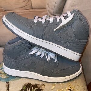 Air Jordan 1 Phat Cool Gray Carbon Fiber Sneakers